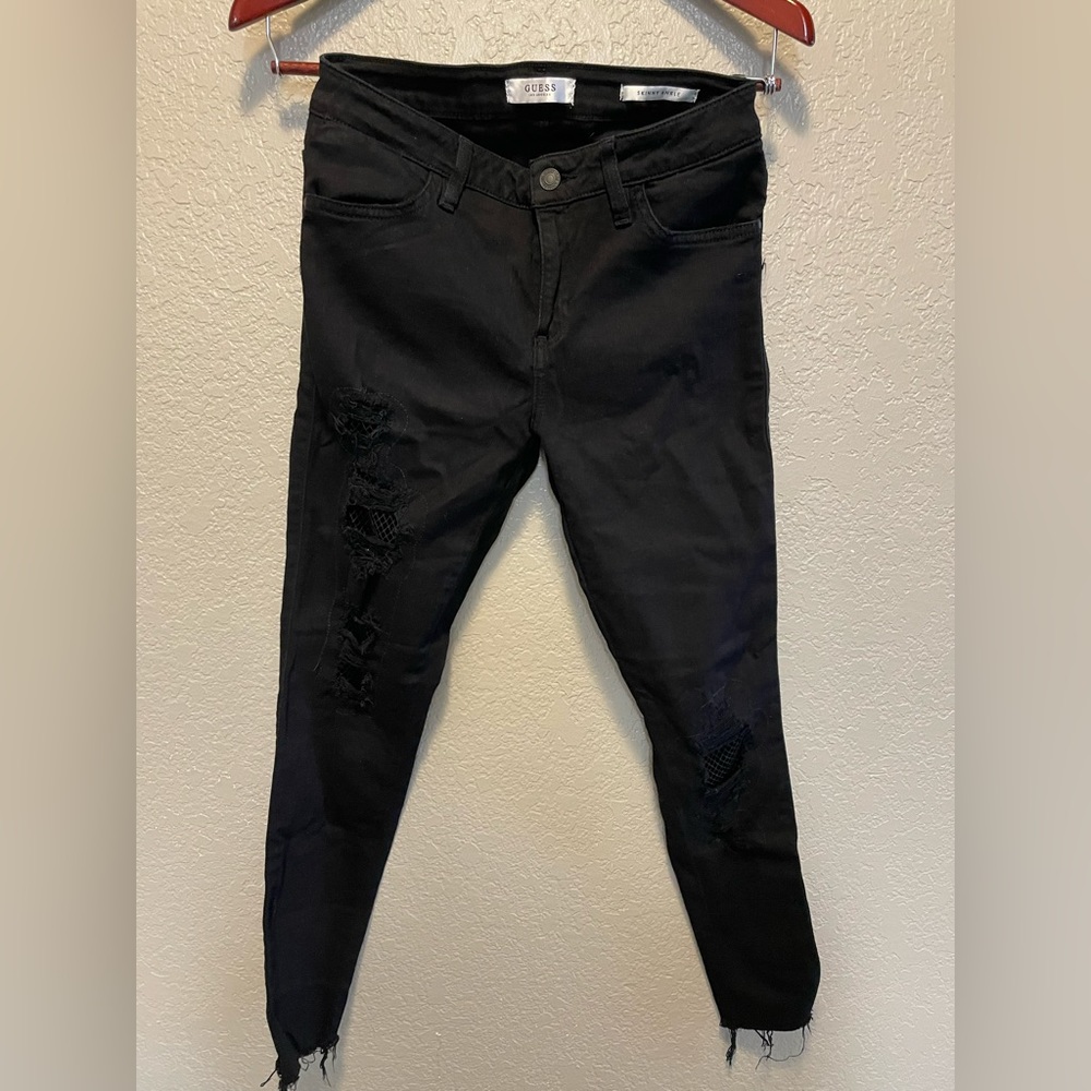 Ladies Guess Jeans Skinny Size 29.